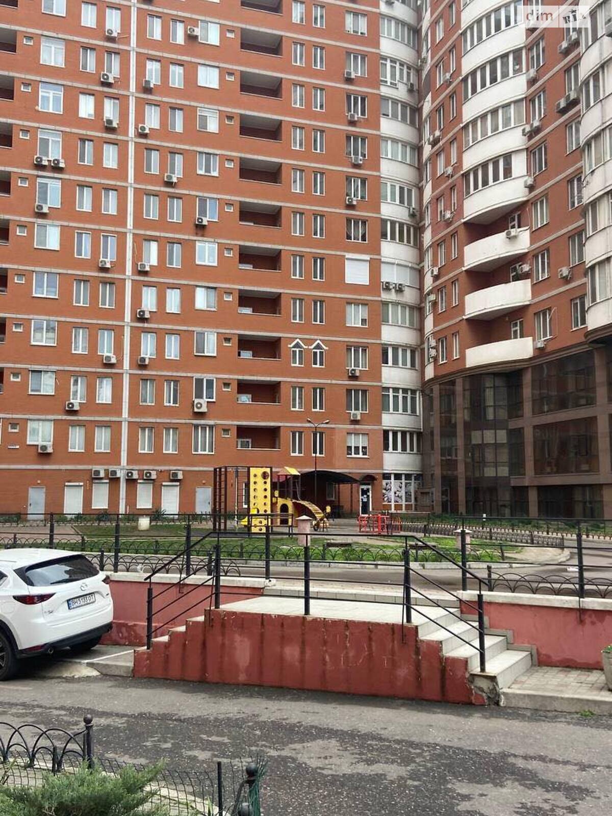 Продаж двокімнатної квартири в Одесі, на пров. Амбулаторний, район Приморський фото 1