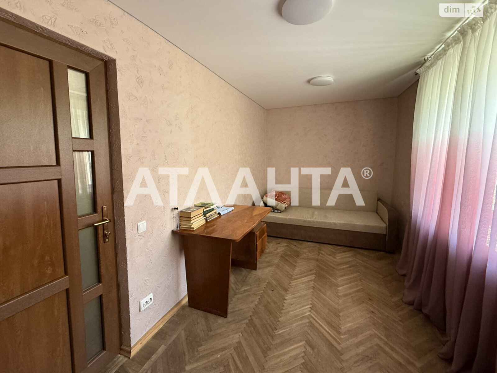 Продажа двухкомнатной квартиры в Одессе, на ул. Мечникова, район Приморский фото 1 Продажа двухкомнатной квартиры в Одессе, на ул. Мечникова, район Приморский фото 1