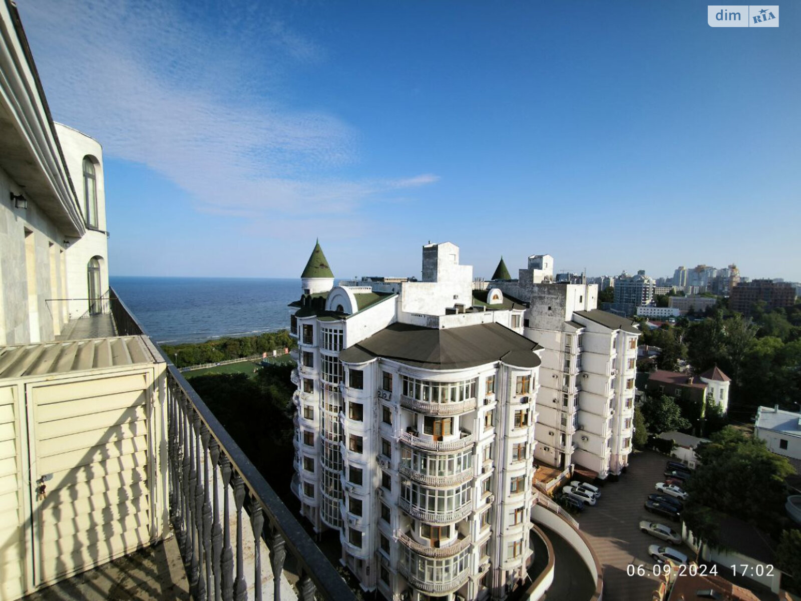 Продаж двокімнатної квартири в Одесі, на вул. Морська, район Приморський фото 1 Продаж двокімнатної квартири в Одесі, на вул. Морська, район Приморський фото 1