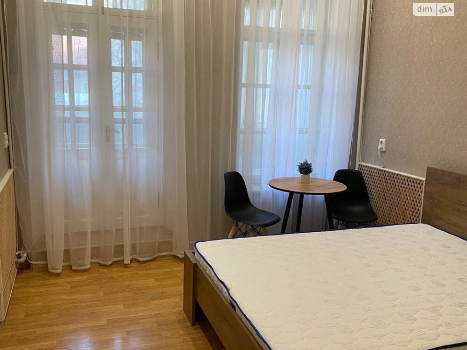 Продаж однокімнатної квартири в Одесі, на вул. Ніжинська, район Приморський фото 1 Продаж однокімнатної квартири в Одесі, на вул. Ніжинська, район Приморський фото 1