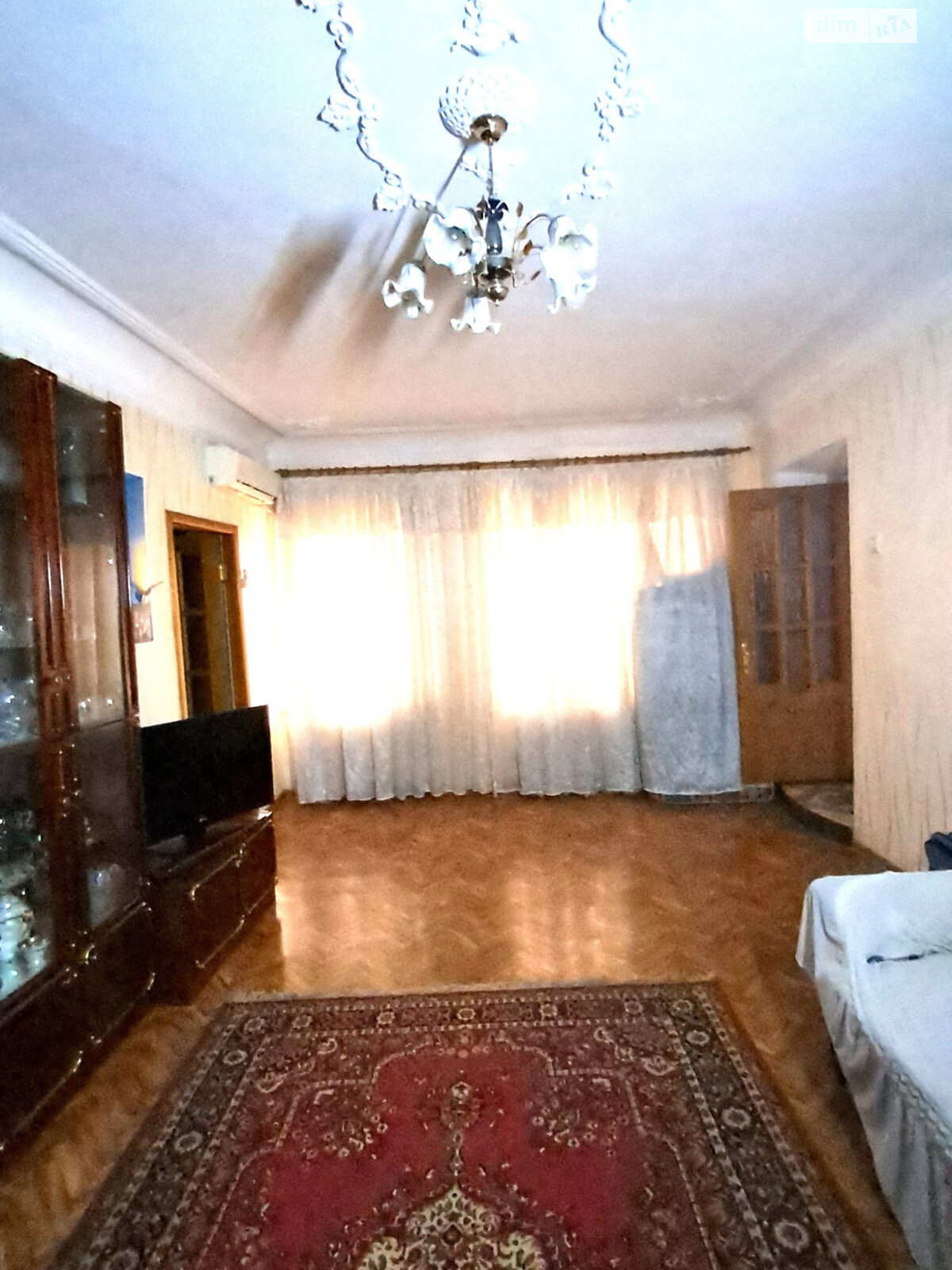 Продаж трикімнатної квартири в Одесі, на вул. Ніжинська, район Приморський фото 1 Продаж трикімнатної квартири в Одесі, на вул. Ніжинська, район Приморський фото 1