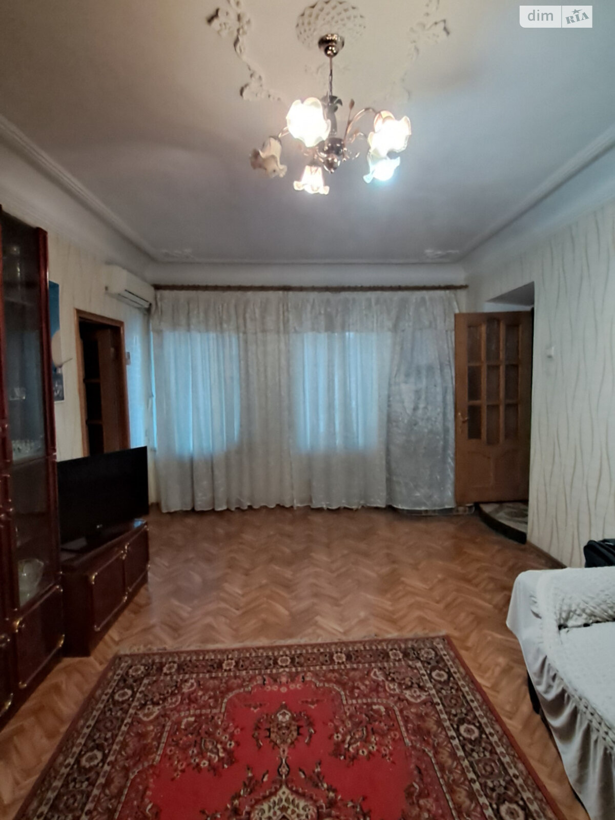 Продаж трикімнатної квартири в Одесі, на вул. Ніжинська, район Приморський фото 1 Продаж трикімнатної квартири в Одесі, на вул. Ніжинська, район Приморський фото 1