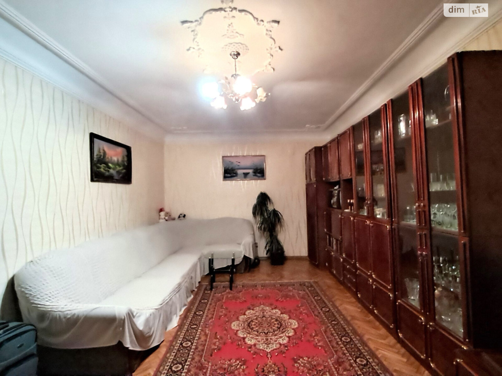 Продаж трикімнатної квартири в Одесі, на вул. Ніжинська, район Приморський фото 1 Продаж трикімнатної квартири в Одесі, на вул. Ніжинська, район Приморський фото 1