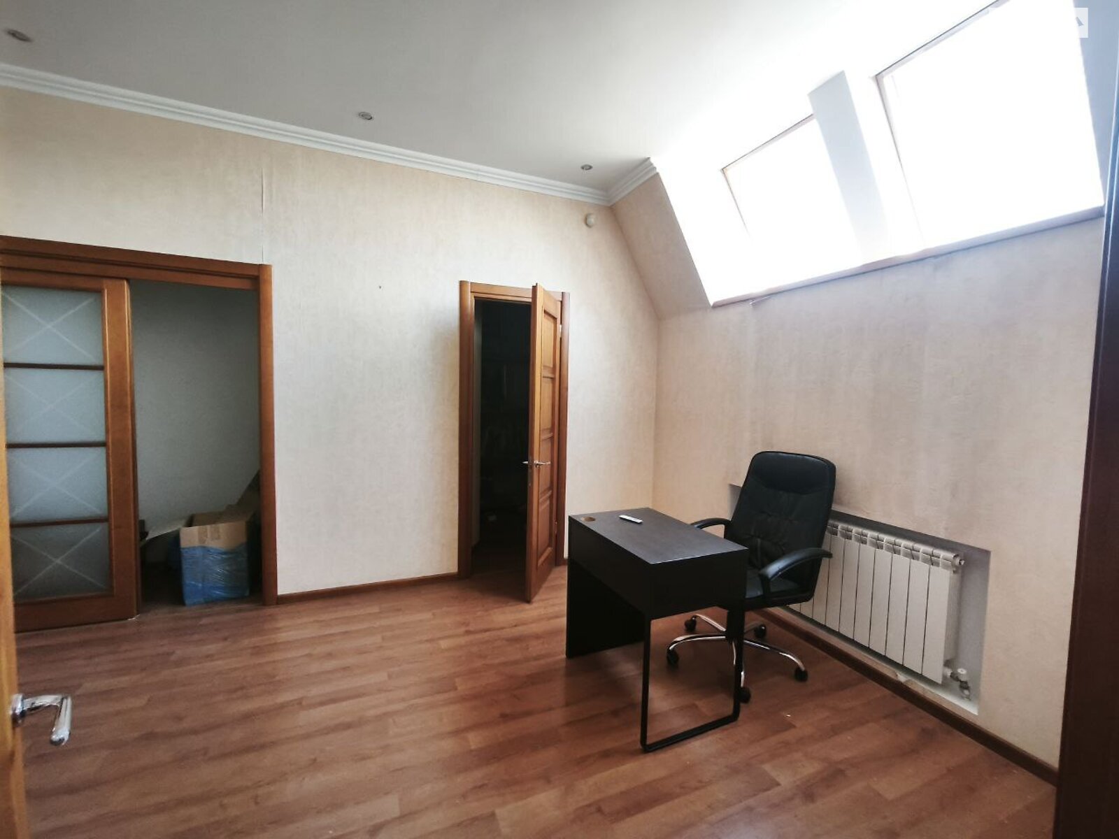 Продажа пятикомнатной квартиры в Одессе, на ул. Нежинская, район Приморский фото 1 Продажа пятикомнатной квартиры в Одессе, на ул. Нежинская, район Приморский фото 1