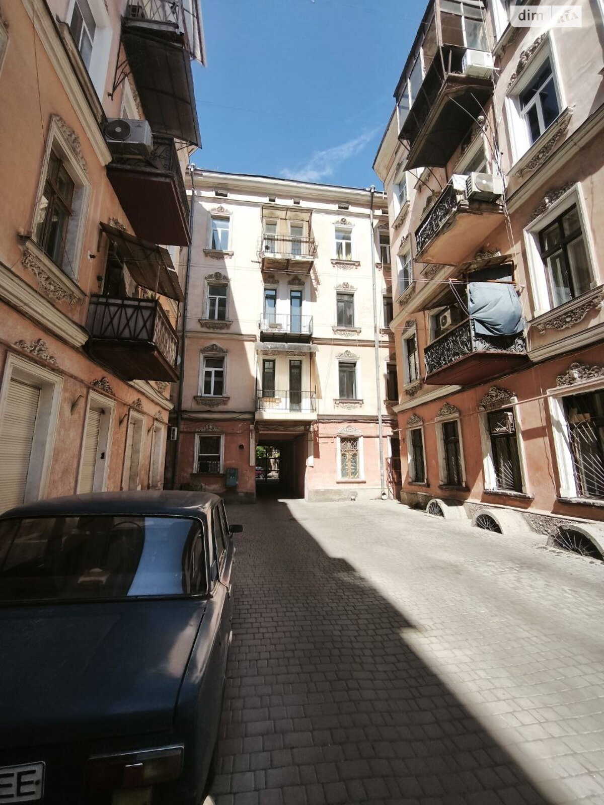 Продажа пятикомнатной квартиры в Одессе, на ул. Нежинская, район Приморский фото 1 Продажа пятикомнатной квартиры в Одессе, на ул. Нежинская, район Приморский фото 1