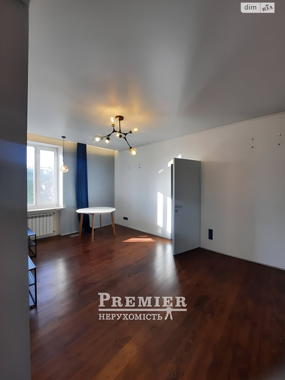 Продаж трикімнатної квартири в Одесі, на пров. Некрасова 8, район Приморський фото 1 Продаж трикімнатної квартири в Одесі, на пров. Некрасова 8, район Приморський фото 1