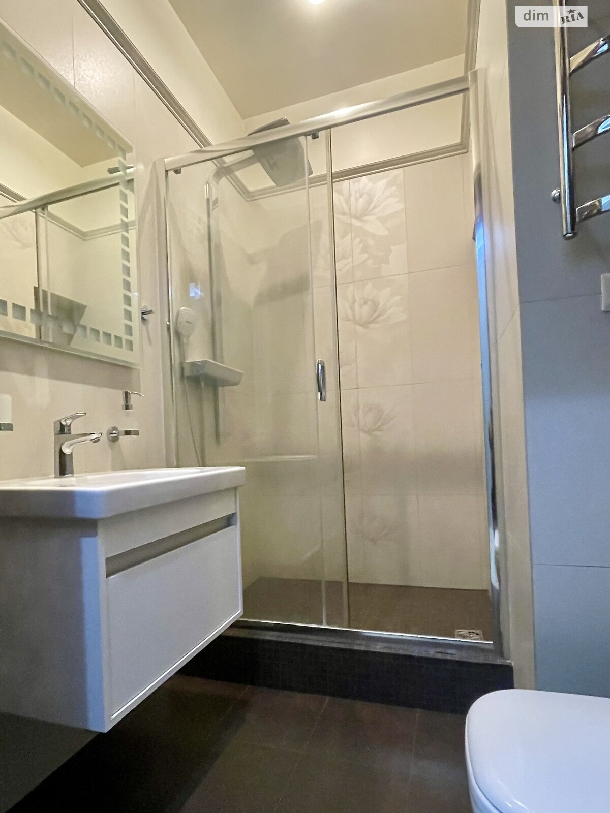 Продажа трехкомнатной квартиры в Одессе, на ул. Независимости 11, район Приморский фото 1