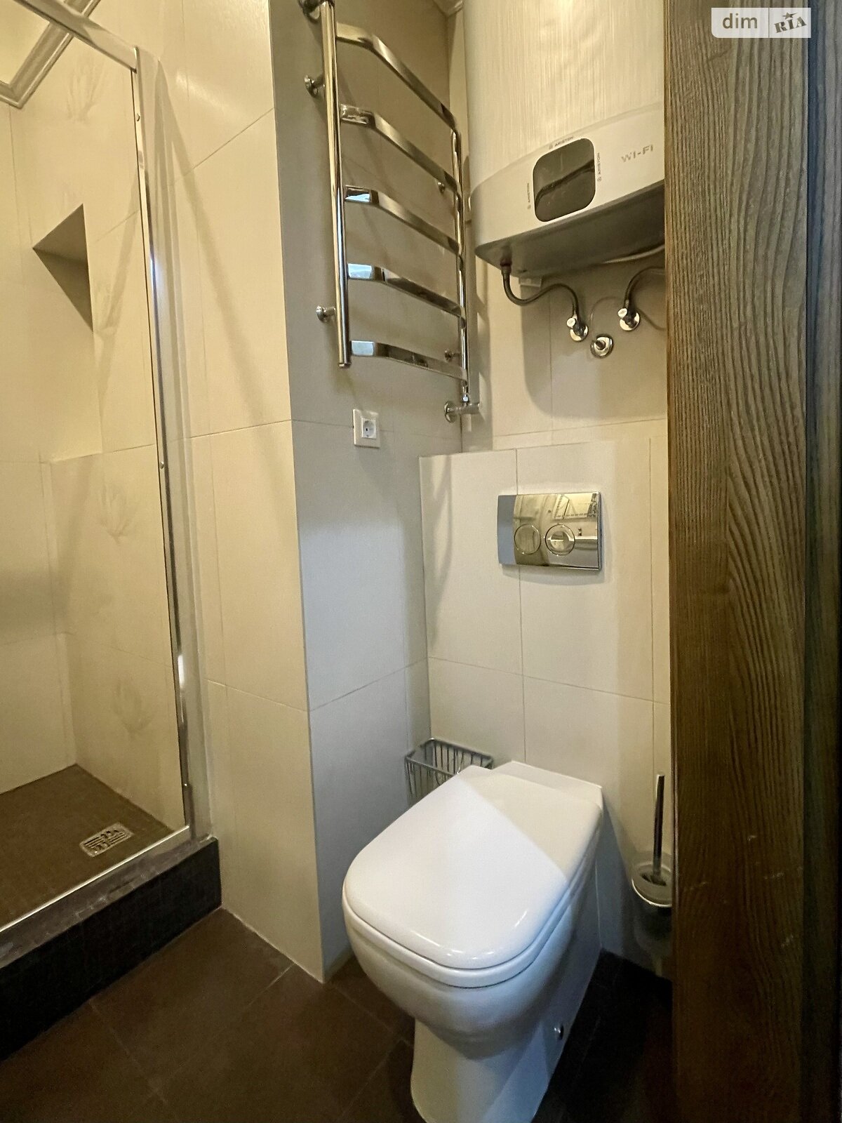 Продажа трехкомнатной квартиры в Одессе, на ул. Независимости 11, район Приморский фото 1