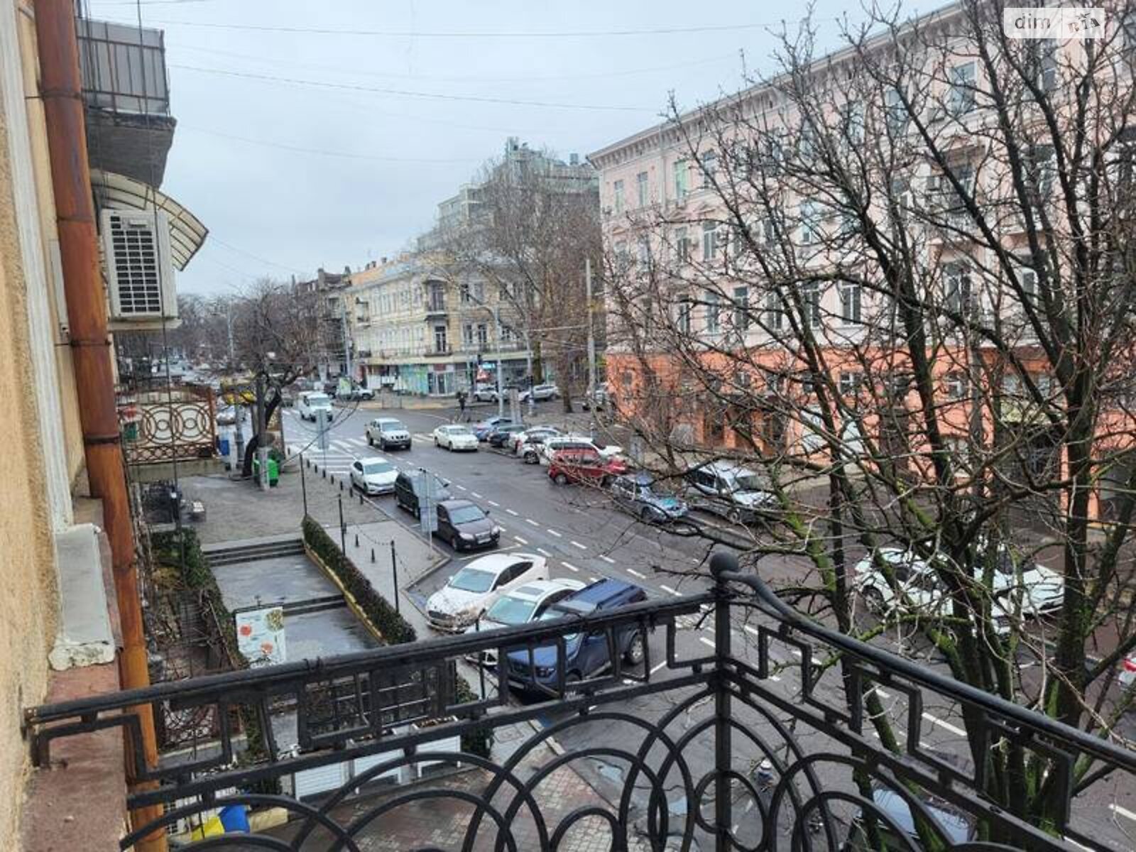 Продаж трикімнатної квартири в Одесі, на вул. Ніни Строкатої 21, район Приморський фото 1 Продаж трикімнатної квартири в Одесі, на вул. Ніни Строкатої 21, район Приморський фото 1