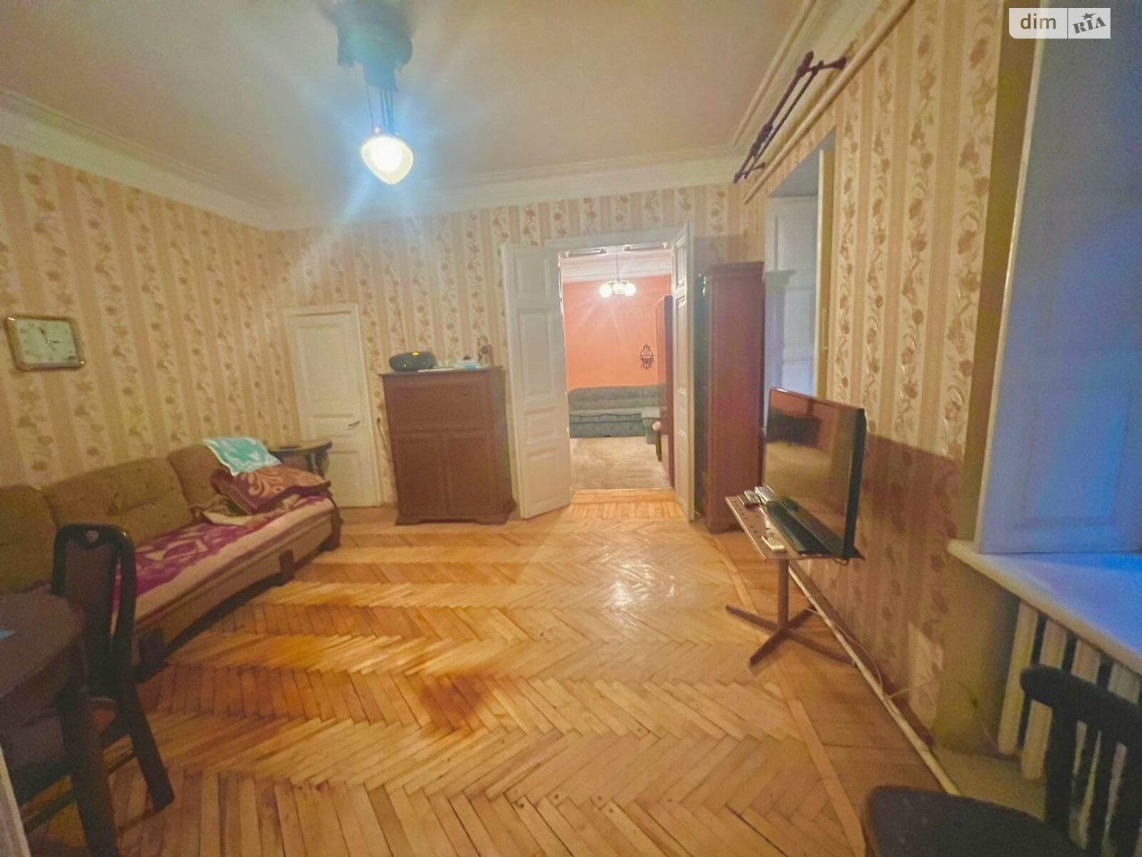 Продаж трикімнатної квартири в Одесі, на вул. Новосельського, район Приморський фото 1 Продаж трикімнатної квартири в Одесі, на вул. Новосельського, район Приморський фото 1