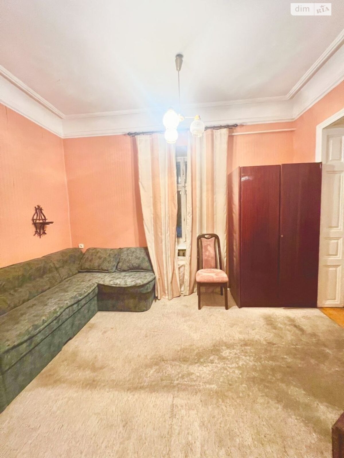 Продаж трикімнатної квартири в Одесі, на вул. Новосельського, район Приморський фото 1 Продаж трикімнатної квартири в Одесі, на вул. Новосельського, район Приморський фото 1