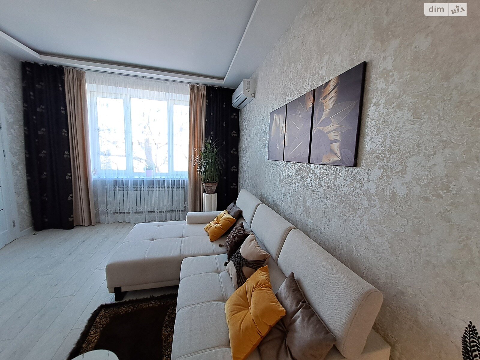 Продажа трехкомнатной квартиры в Одессе, на ул. Новосельского, район Приморский фото 1 Продажа трехкомнатной квартиры в Одессе, на ул. Новосельского, район Приморский фото 1