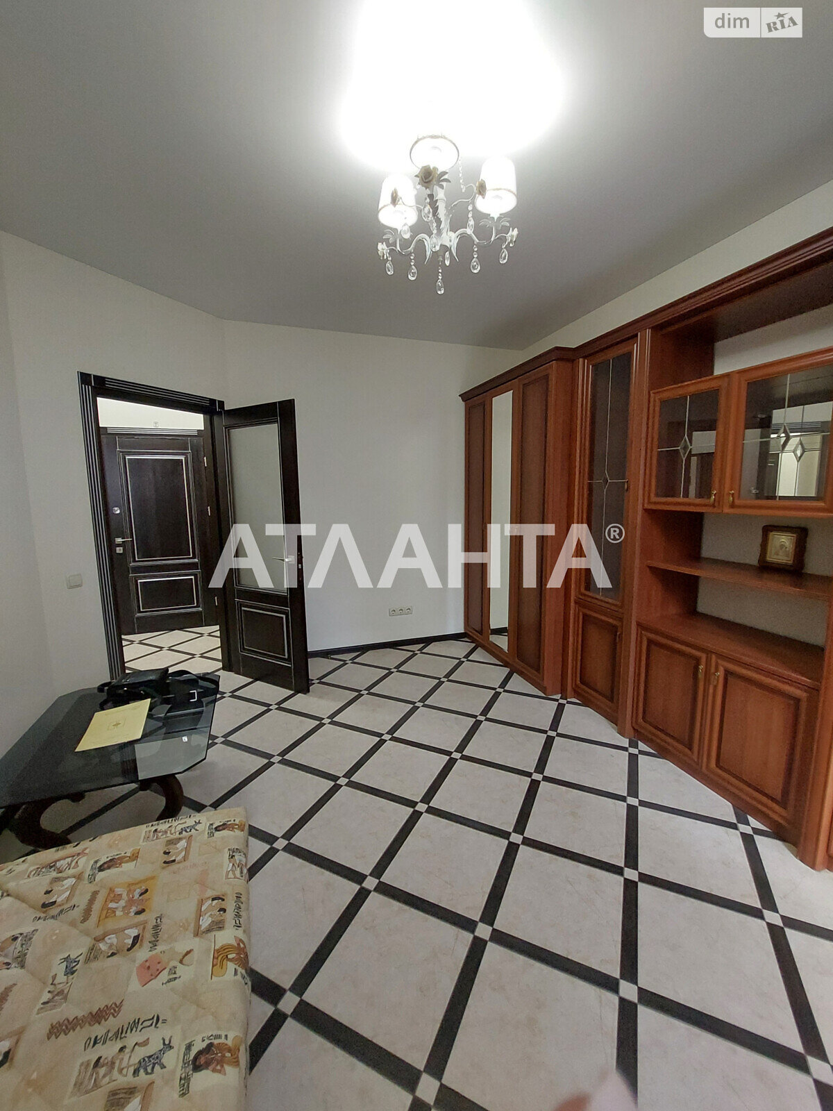 Продажа однокомнатной квартиры в Одессе, на ул. Новосельского, район Приморский фото 1 Продажа однокомнатной квартиры в Одессе, на ул. Новосельского, район Приморский фото 1