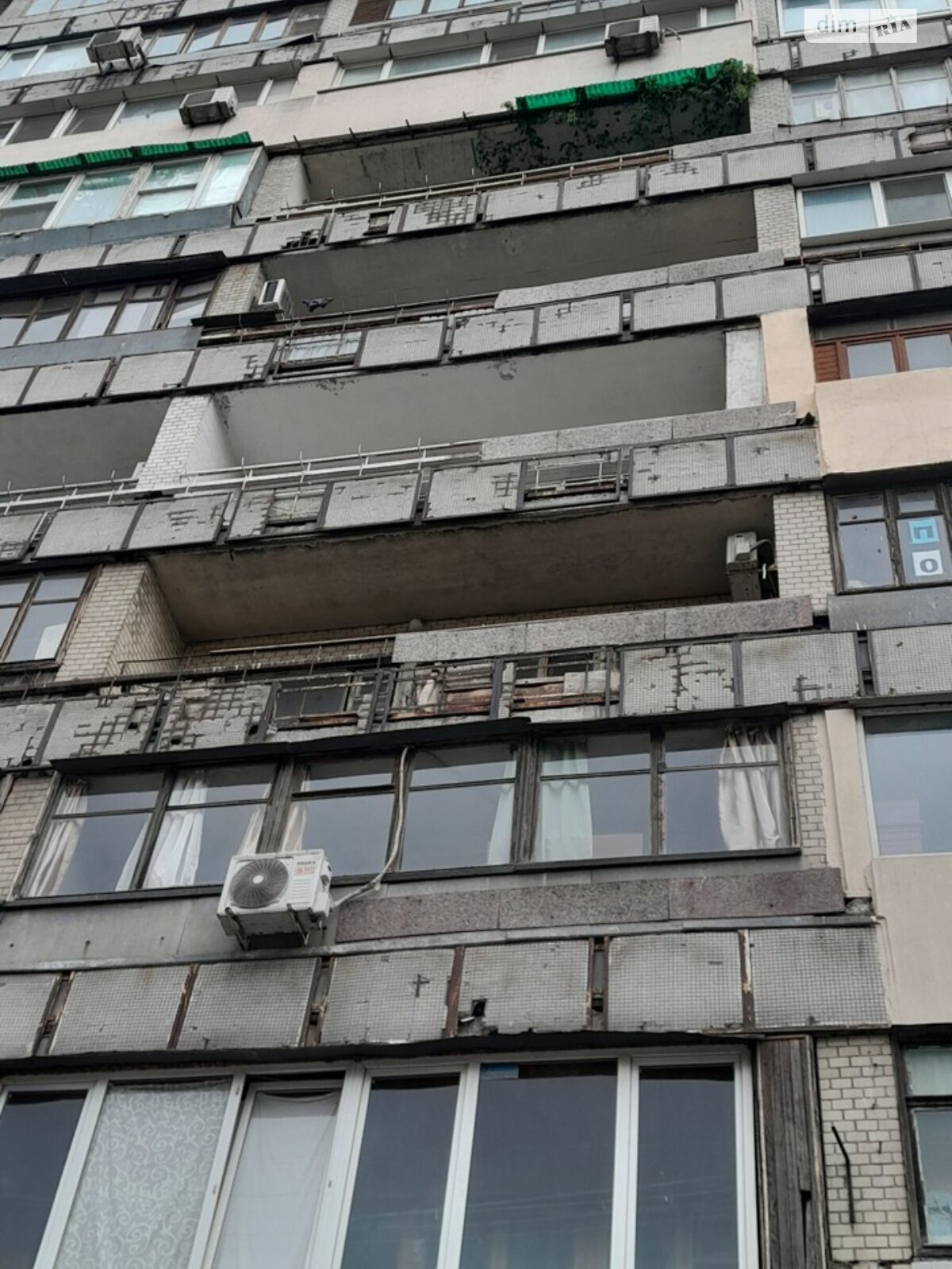 Продаж трикімнатної квартири в Одесі, на вул. Новосельського 46А, район Приморський фото 1 Продаж трикімнатної квартири в Одесі, на вул. Новосельського 46А, район Приморський фото 1