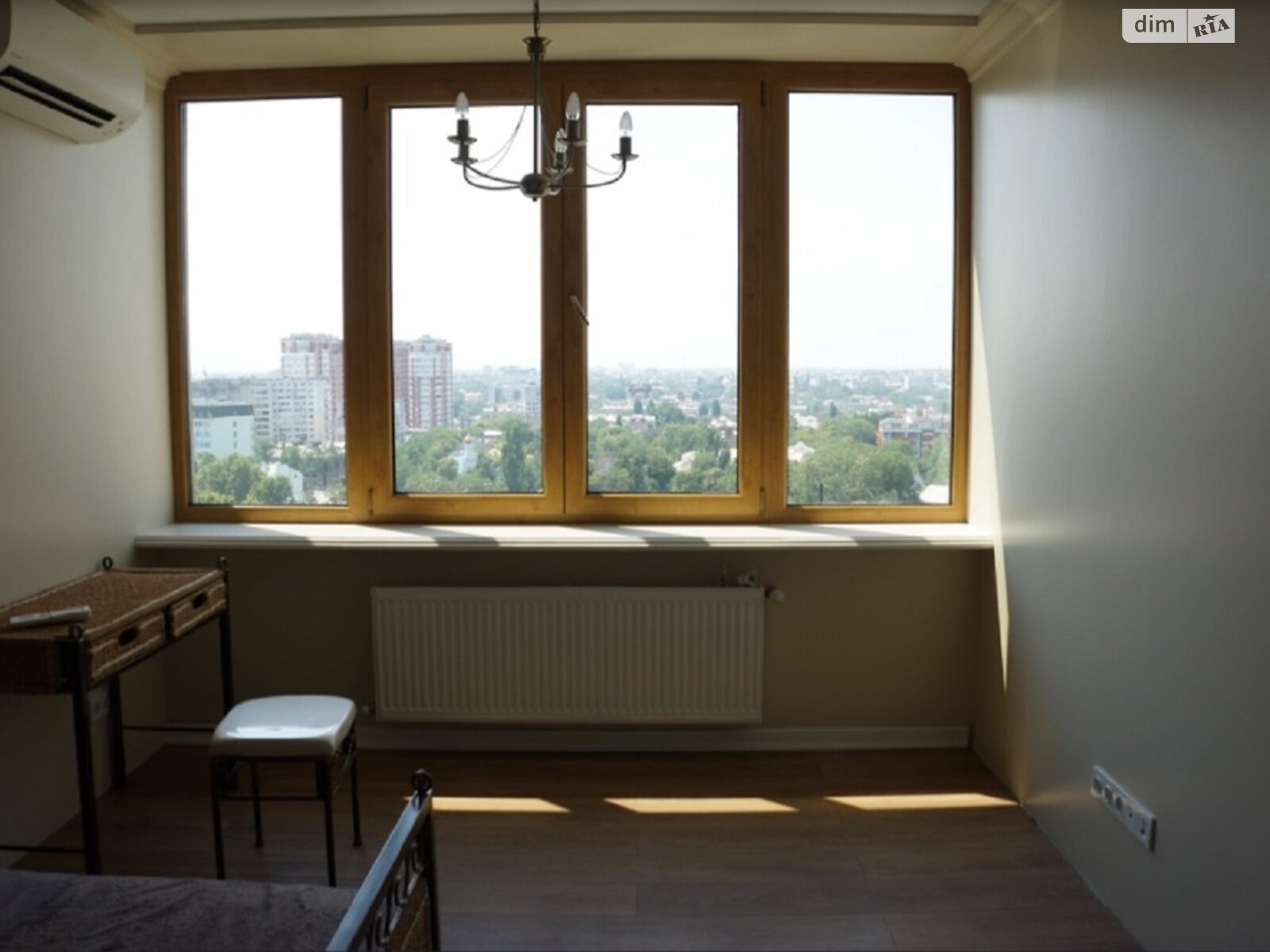 Продажа трехкомнатной квартиры в Одессе, на пер. Обсерваторный, район Приморский фото 1 Продажа трехкомнатной квартиры в Одессе, на пер. Обсерваторный, район Приморский фото 1