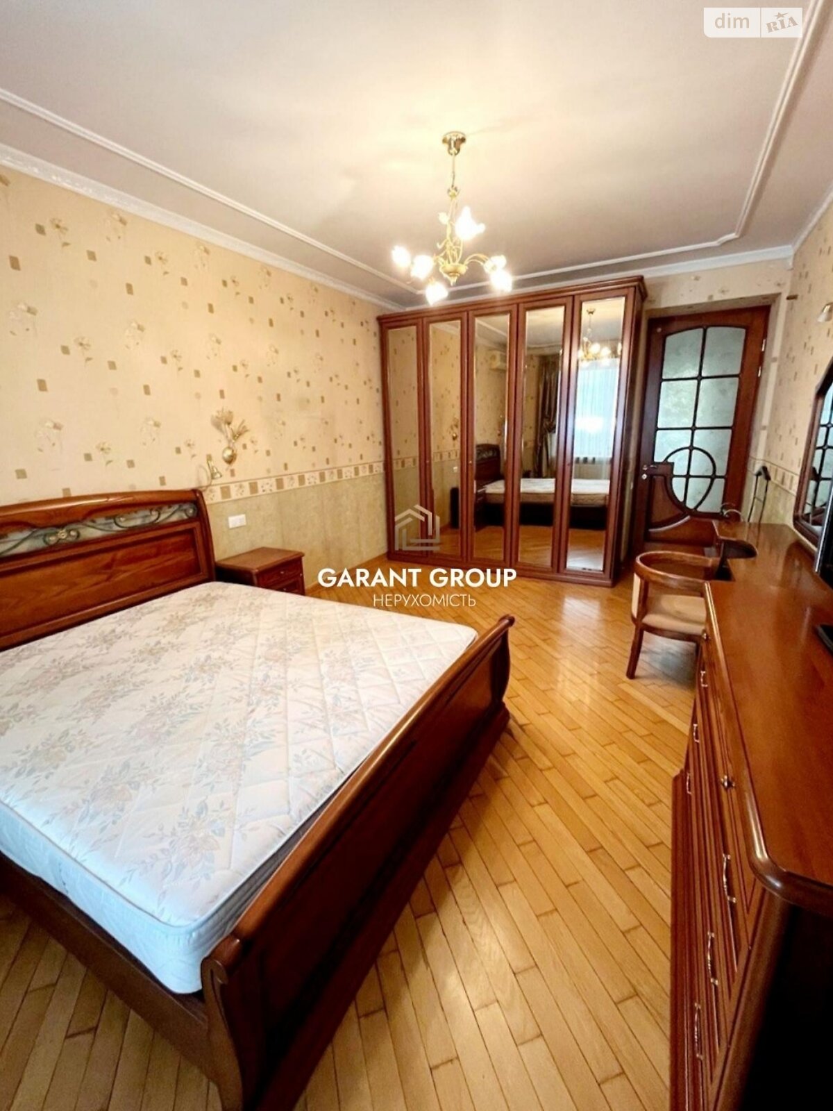 Продажа трехкомнатной квартиры в Одессе, на ул. Одесской громады 2Б, район Приморский фото 1 Продажа трехкомнатной квартиры в Одессе, на ул. Одесской громады 2Б, район Приморский фото 1