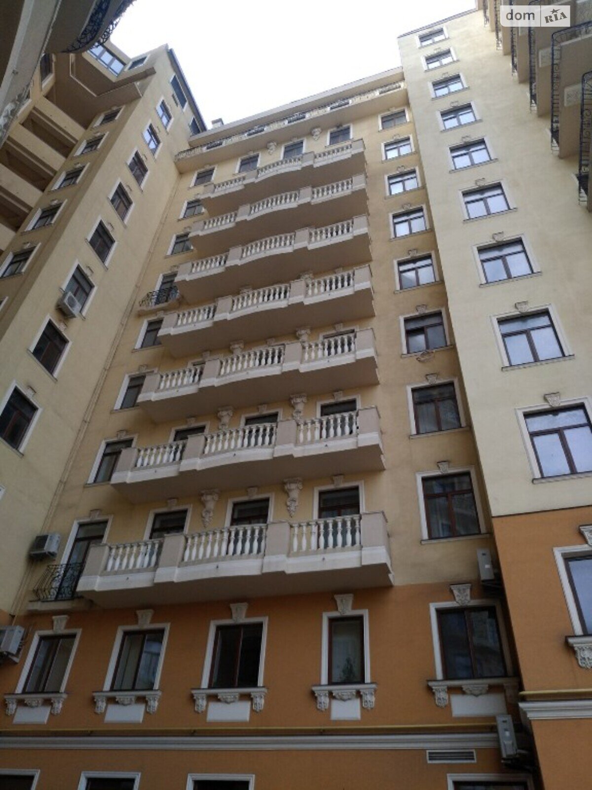 Продажа двухкомнатной квартиры в Одессе, на спуск Военный, район Приморский фото 1