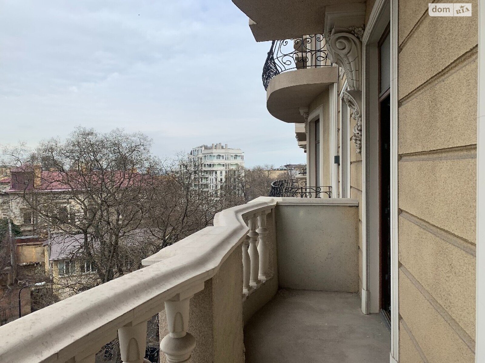 Продажа двухкомнатной квартиры в Одессе, на спуск Военный 13, район Приморский фото 1