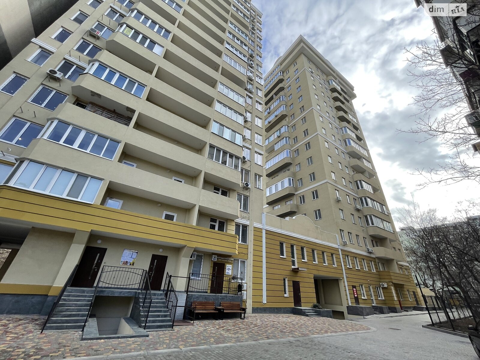 Продаж однокімнатної квартири в Одесі, на вул. Сонячна, район Приморський фото 1