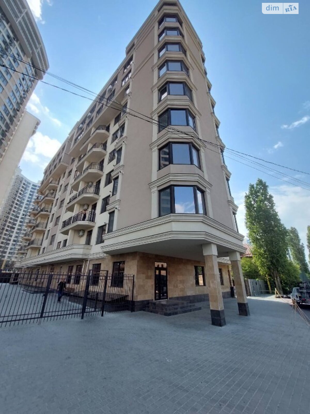 Продажа четырехкомнатной квартиры в Одессе, на пер. Компасный, район Приморский фото 1