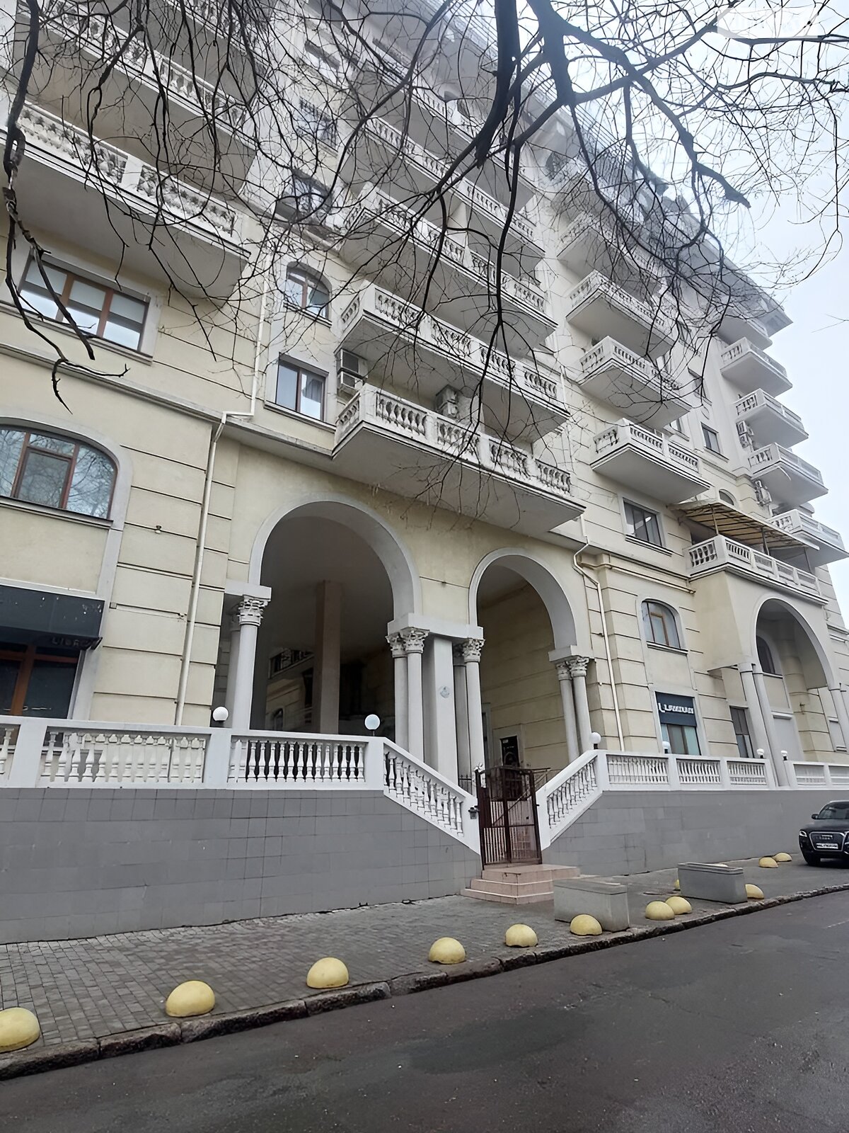 Продаж однокімнатної квартири в Одесі, на пров. Онілової 8, район Приморський фото 1 Продаж однокімнатної квартири в Одесі, на пров. Онілової 8, район Приморський фото 1