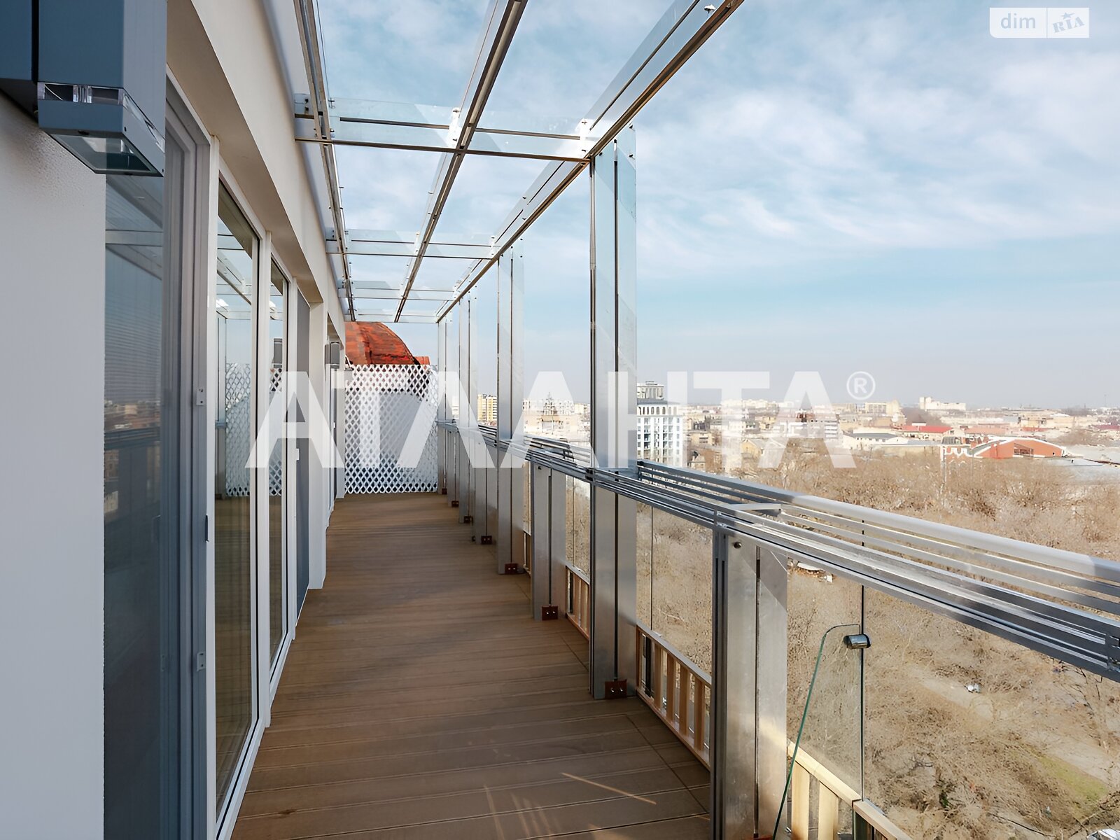 Продажа трехкомнатной квартиры в Одессе, на пер. Ониловой 18, район Приморский фото 1 Продажа трехкомнатной квартиры в Одессе, на пер. Ониловой 18, район Приморский фото 1