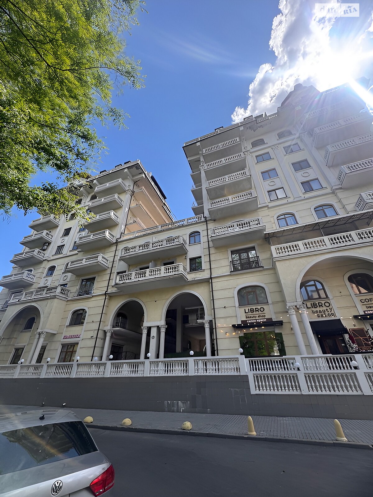 Продажа трехкомнатной квартиры в Одессе, на пер. Ониловой 18, район Приморский фото 1 Продажа трехкомнатной квартиры в Одессе, на пер. Ониловой 18, район Приморский фото 1