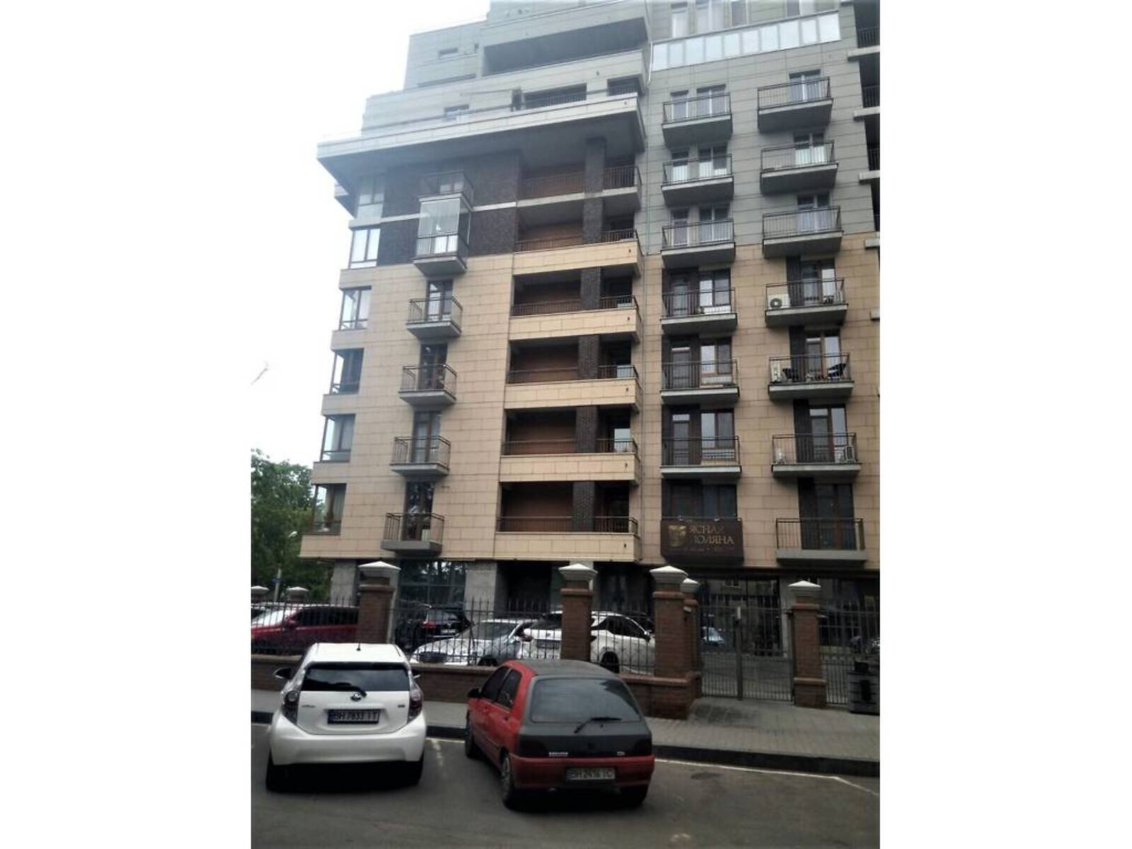 Продажа трехкомнатной квартиры в Одессе, на ул. Отрадная, район Приморский фото 1