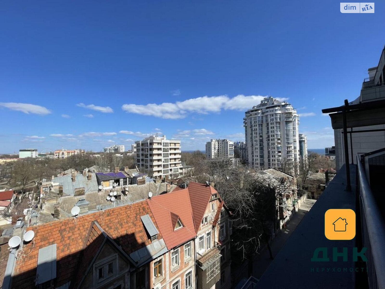 Продажа двухкомнатной квартиры в Одессе, на ул. Отрадная 15, район Приморский фото 1