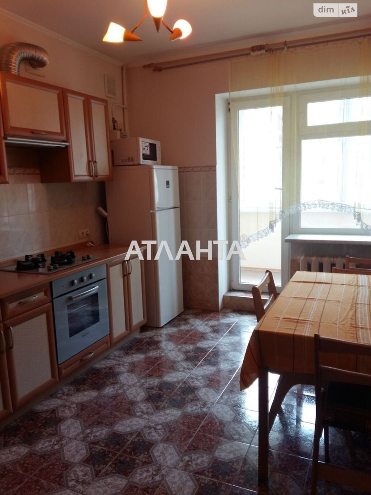 Продаж двокімнатної квартири в Одесі, на вул. Палубна, район Приморський фото 1 Продаж двокімнатної квартири в Одесі, на вул. Палубна, район Приморський фото 1