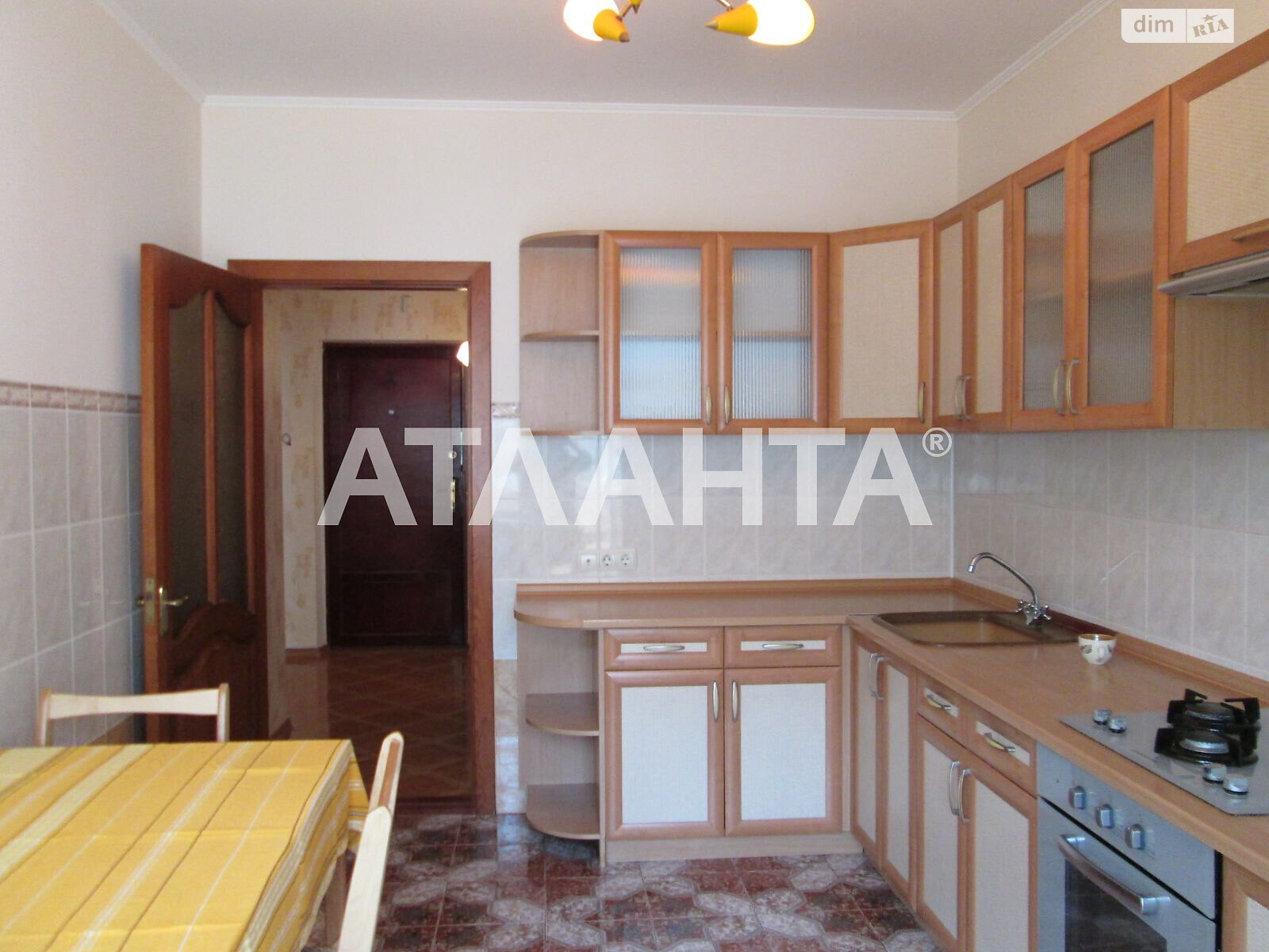 Продаж двокімнатної квартири в Одесі, на вул. Палубна, район Приморський фото 1 Продаж двокімнатної квартири в Одесі, на вул. Палубна, район Приморський фото 1