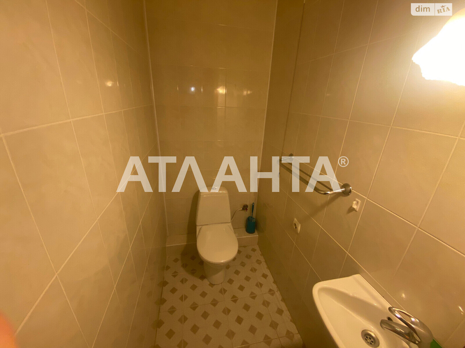 Продаж двокімнатної квартири в Одесі, на вул. Палубна, район Приморський фото 1 Продаж двокімнатної квартири в Одесі, на вул. Палубна, район Приморський фото 1