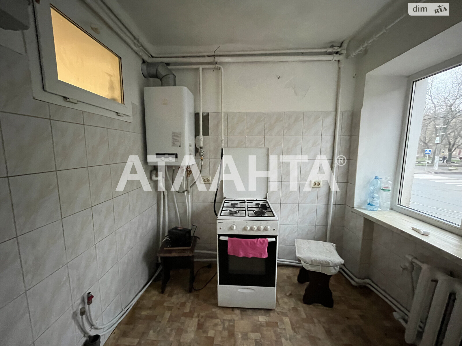 Продажа трехкомнатной квартиры в Одессе, на ул. Пантелеймоновская, район Приморский фото 1 Продажа трехкомнатной квартиры в Одессе, на ул. Пантелеймоновская, район Приморский фото 1