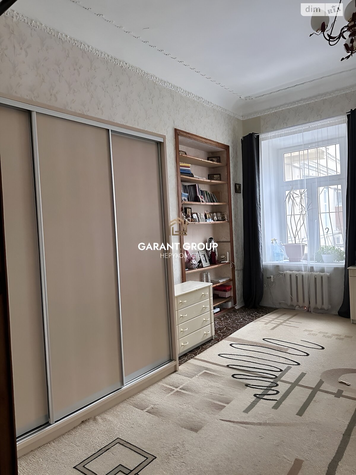 Продаж двокімнатної квартири в Одесі, на вул. Пастера, район Приморський фото 1 Продаж двокімнатної квартири в Одесі, на вул. Пастера, район Приморський фото 1