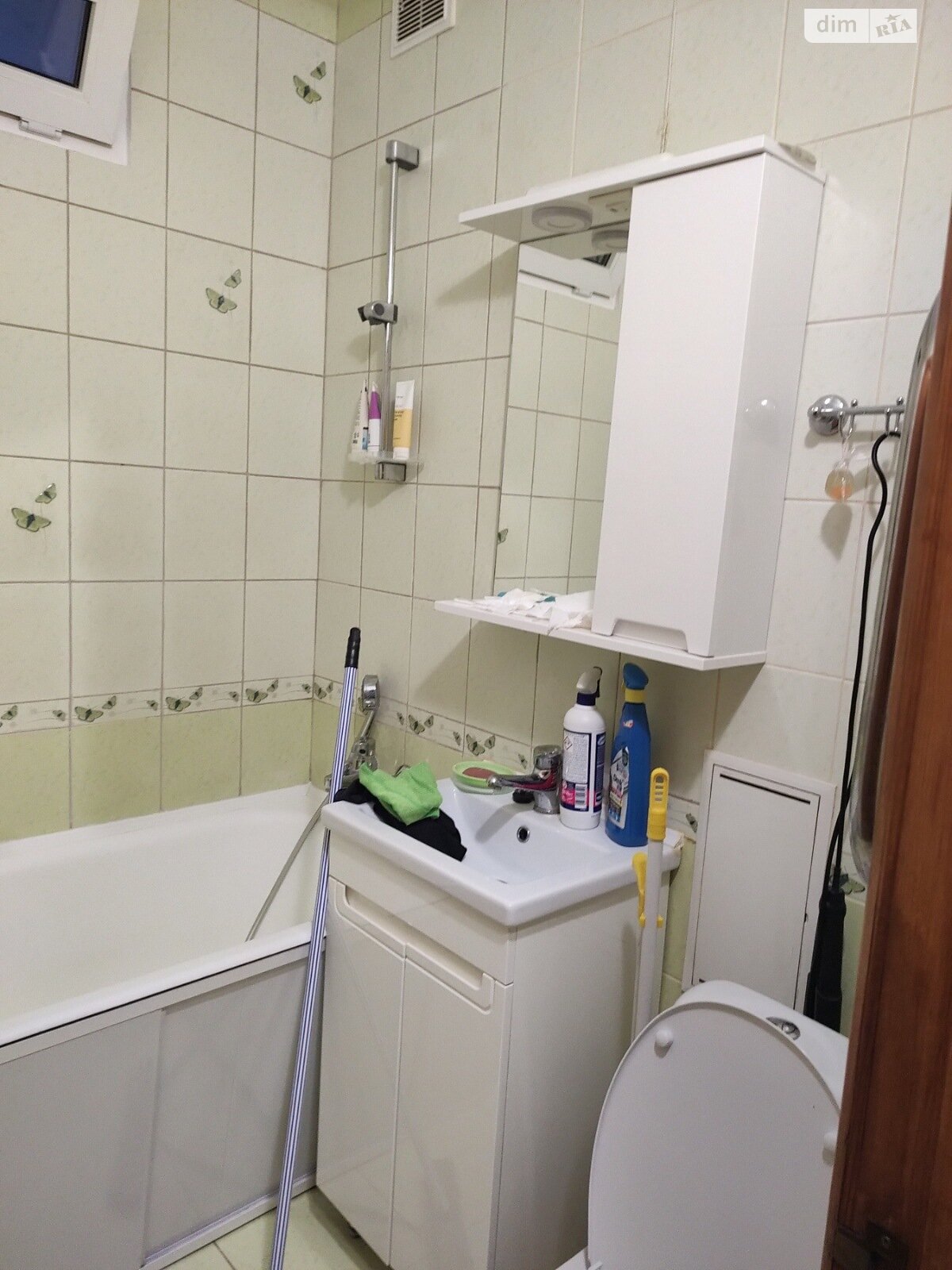 Продаж двокімнатної квартири в Одесі, на вул. Пастера, район Приморський фото 1 Продаж двокімнатної квартири в Одесі, на вул. Пастера, район Приморський фото 1