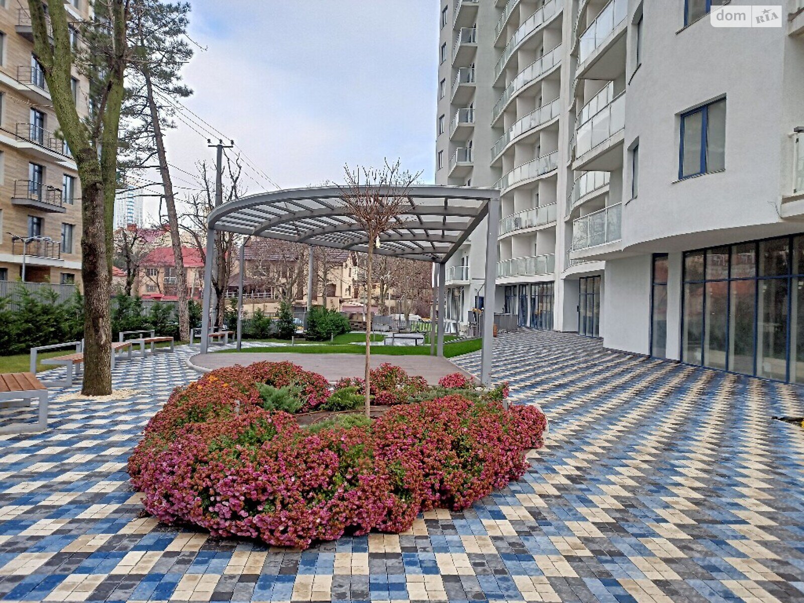 Продаж трикімнатної квартири в Одесі, на пров. Кордонний, район Приморський фото 1 Продаж трикімнатної квартири в Одесі, на пров. Кордонний, район Приморський фото 1