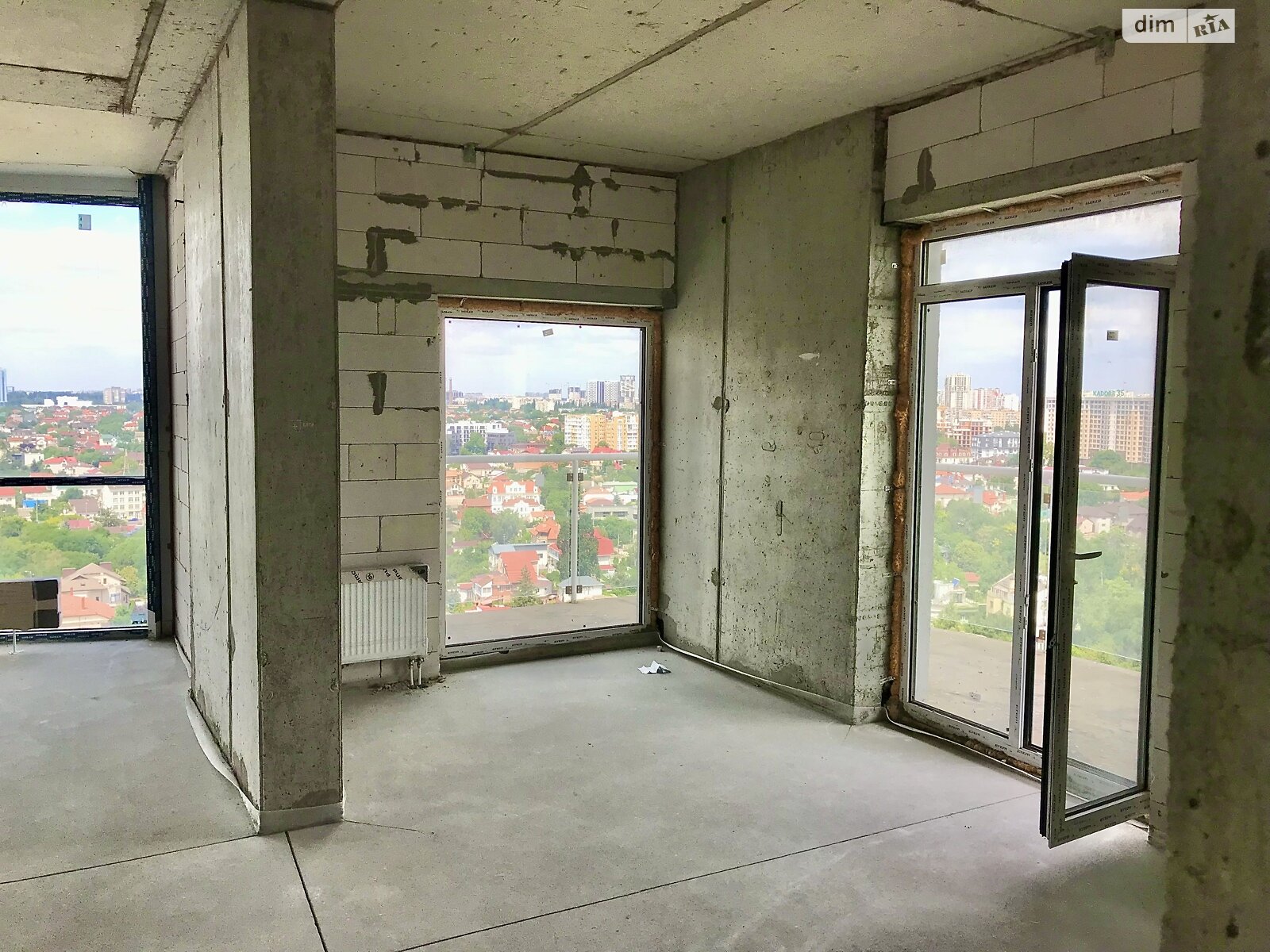 Продаж трикімнатної квартири в Одесі, на пров. Кордонний, район Приморський фото 1 Продаж трикімнатної квартири в Одесі, на пров. Кордонний, район Приморський фото 1