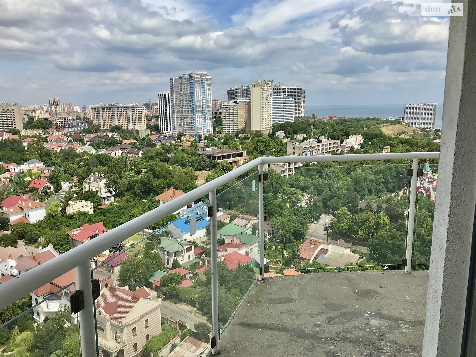 Продаж трикімнатної квартири в Одесі, на пров. Кордонний, район Приморський фото 1 Продаж трикімнатної квартири в Одесі, на пров. Кордонний, район Приморський фото 1
