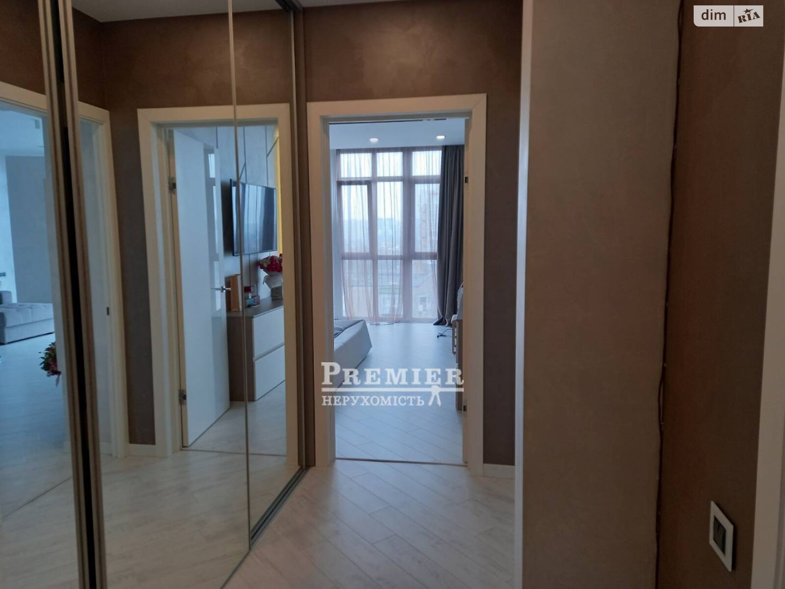 Продаж однокімнатної квартири в Одесі, на вул. Педагогічна, район Приморський фото 1 Продаж однокімнатної квартири в Одесі, на вул. Педагогічна, район Приморський фото 1