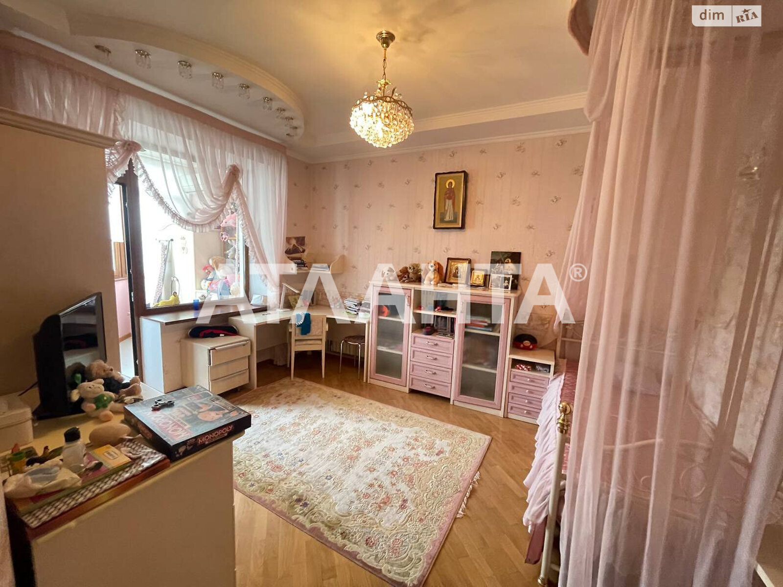 Продаж трикімнатної квартири в Одесі, на вул. Педагогічна 27, район Приморський фото 1 Продаж трикімнатної квартири в Одесі, на вул. Педагогічна 27, район Приморський фото 1