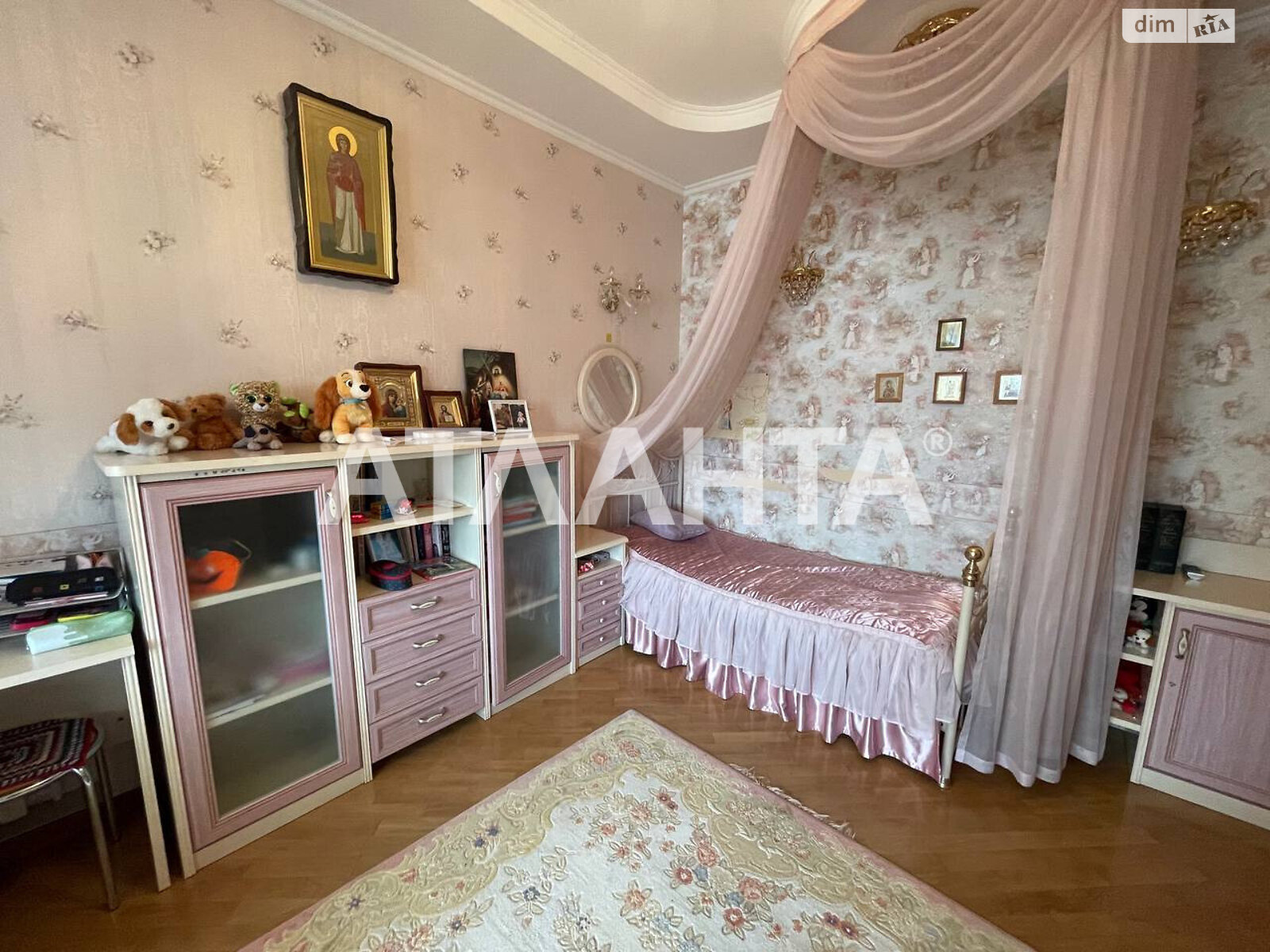 Продаж трикімнатної квартири в Одесі, на вул. Педагогічна 27, район Приморський фото 1 Продаж трикімнатної квартири в Одесі, на вул. Педагогічна 27, район Приморський фото 1