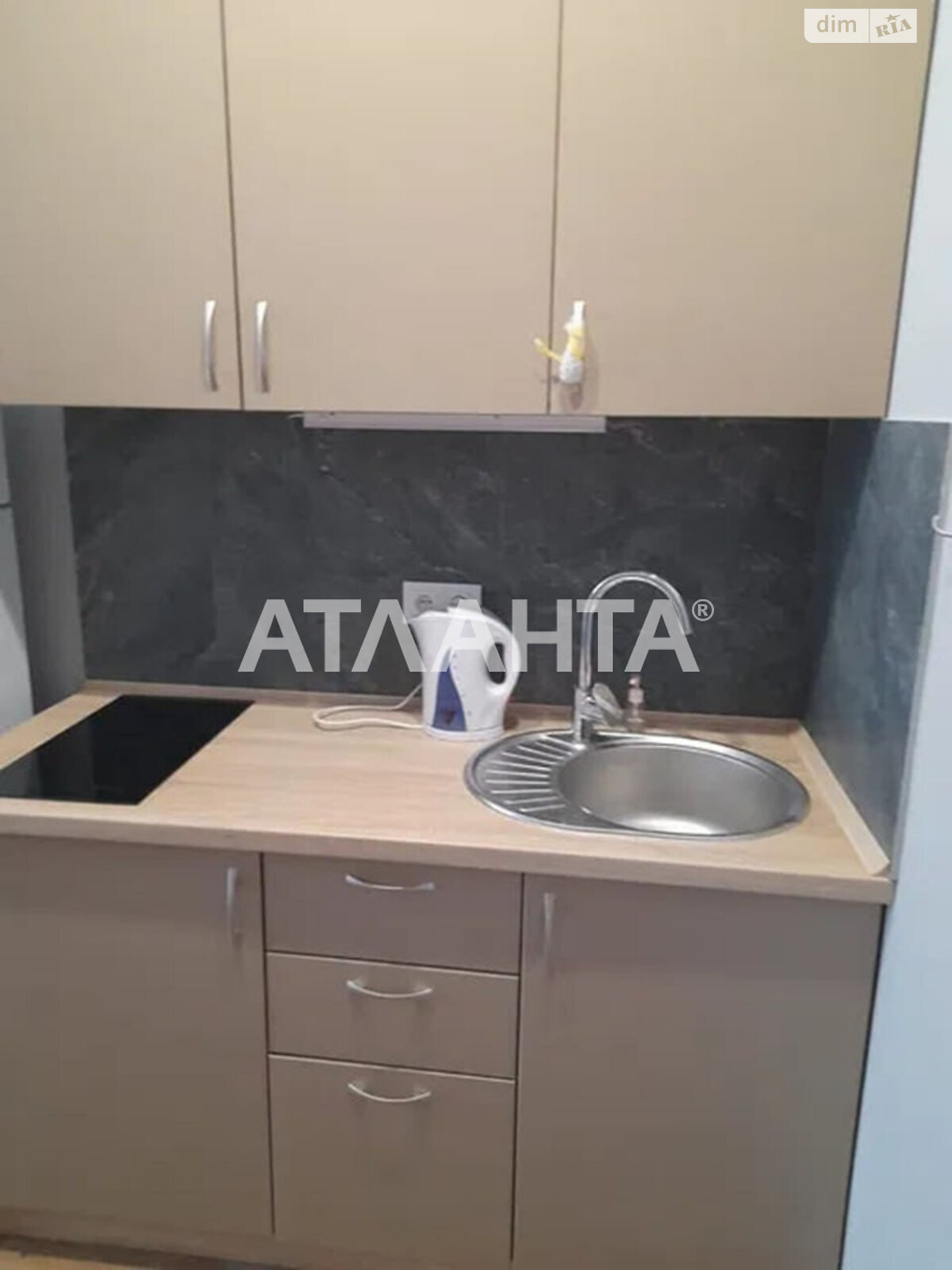 Продаж однокімнатної квартири в Одесі, на вул. Педагогічна 20Б, район Приморський фото 1 Продаж однокімнатної квартири в Одесі, на вул. Педагогічна 20Б, район Приморський фото 1