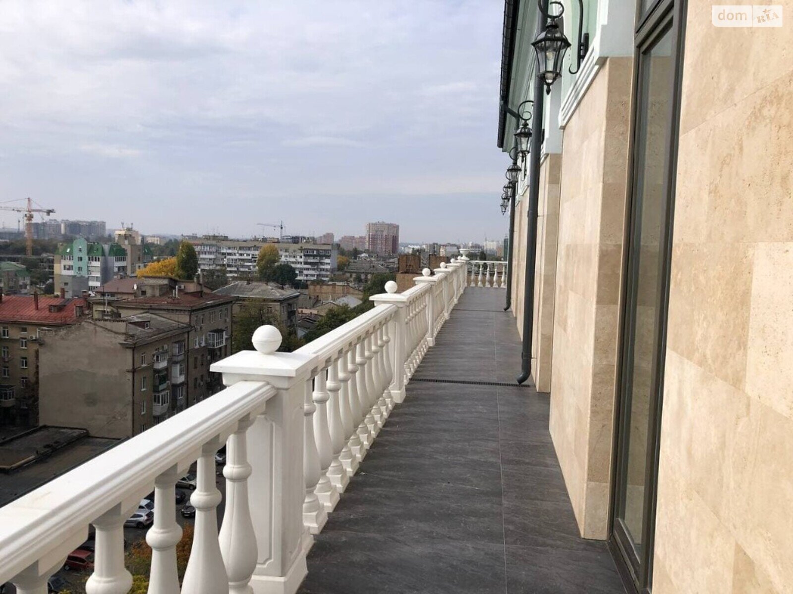 Продаж трикімнатної квартири в Одесі, на пров. Успенський 11, район Приморський фото 1