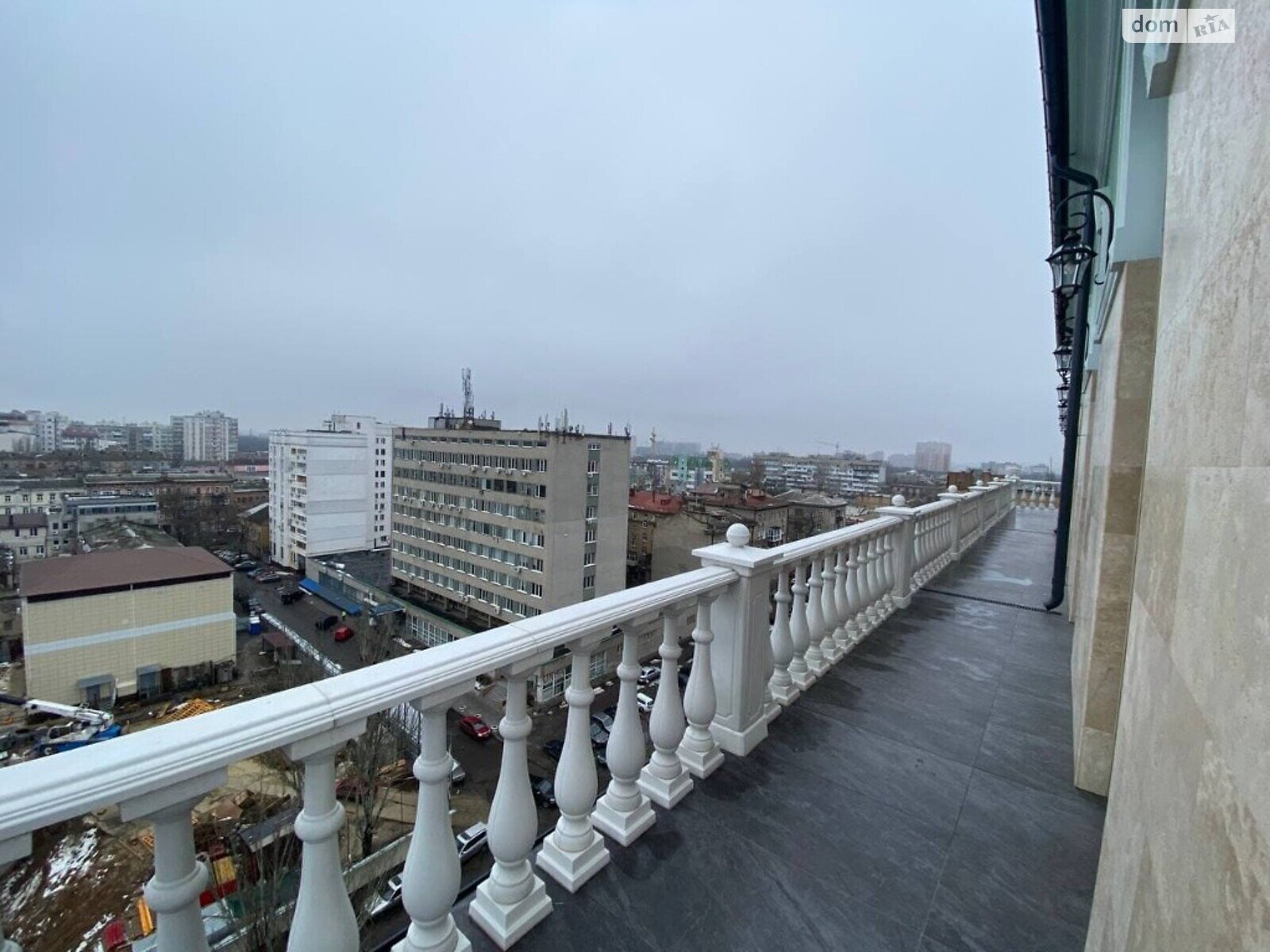 Продажа трехкомнатной квартиры в Одессе, на пер. Успенский 11, район Приморский фото 1