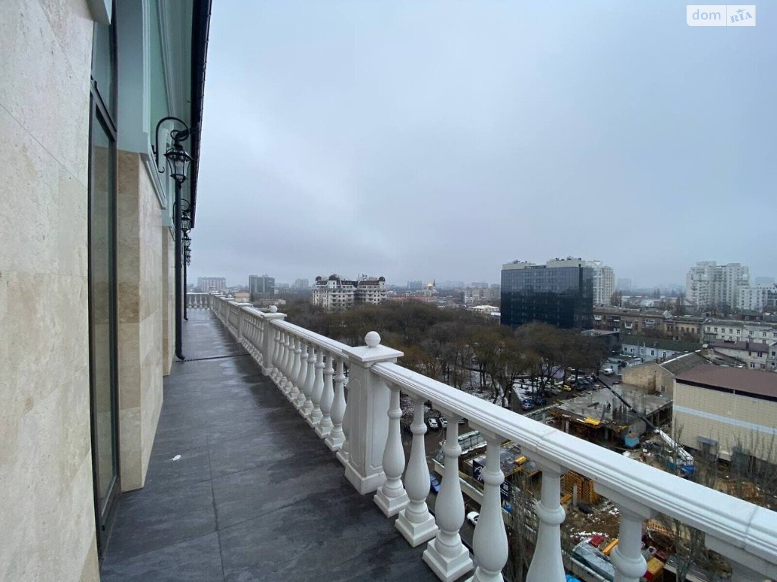 Продажа трехкомнатной квартиры в Одессе, на пер. Успенский 11, район Приморский фото 1