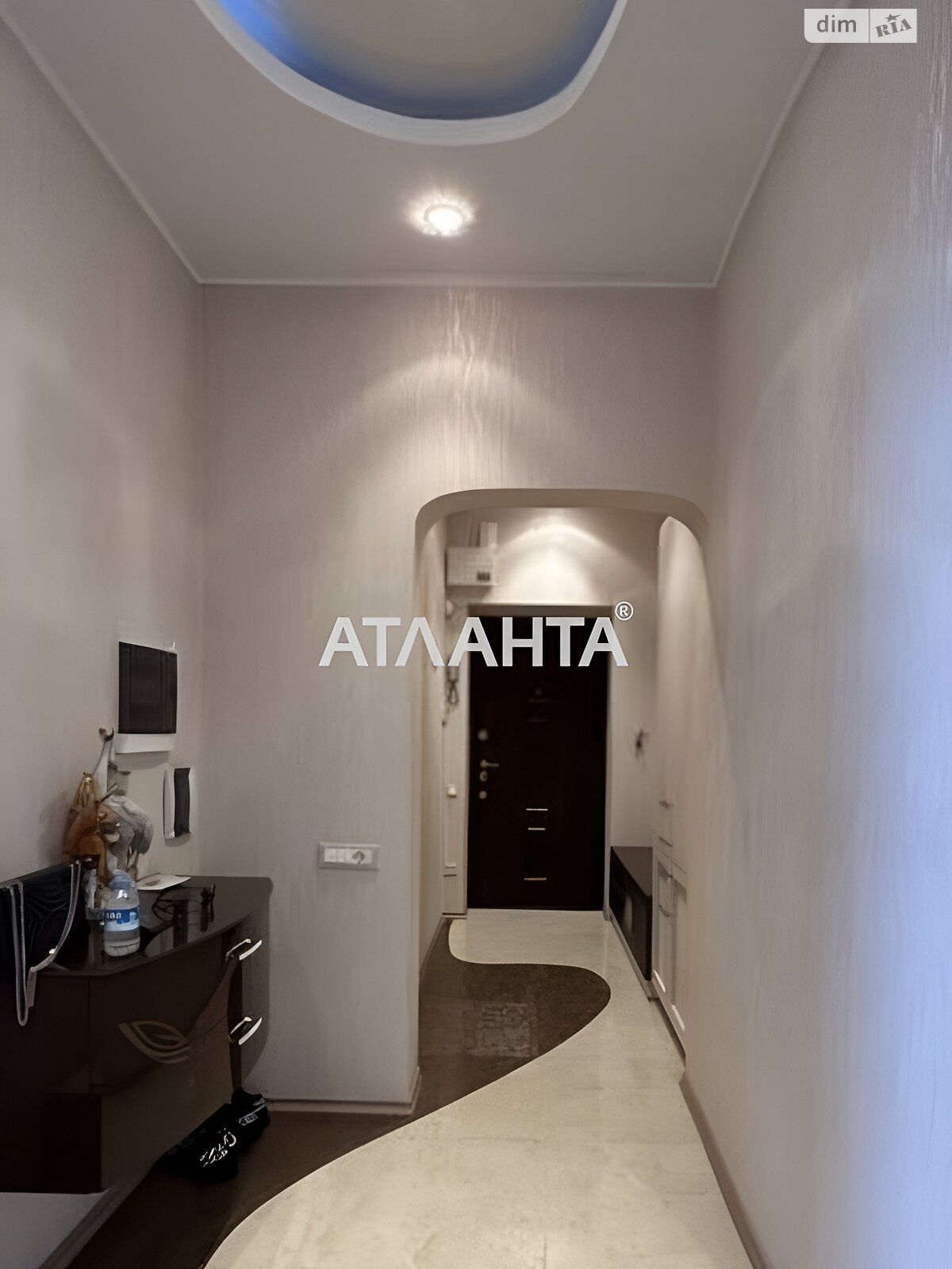 Продаж трикімнатної квартири в Одесі, на дор. Фонтанська 16/8, район Приморський фото 3 Продаж трикімнатної квартири в Одесі, на дор. Фонтанська 16/8, район Приморський фото 3