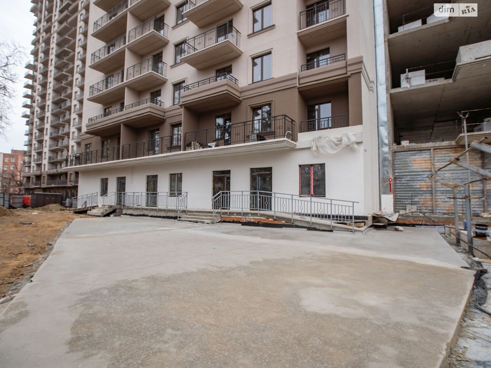 Продаж двокімнатної квартири в Одесі, на дор. Фонтанська 25, район Центр фото 1 Продаж двокімнатної квартири в Одесі, на дор. Фонтанська 25, район Центр фото 1