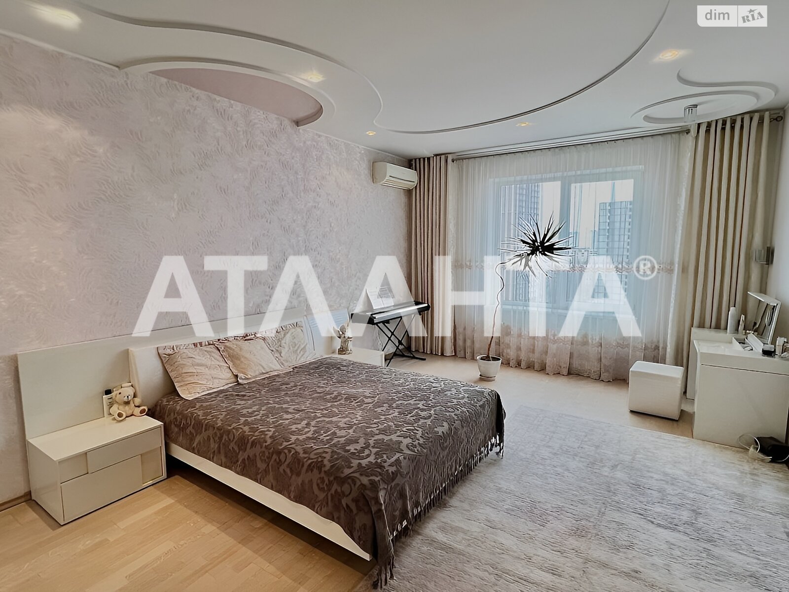 Продаж трикімнатної квартири в Одесі, на дор. Фонтанська 16/8, район Приморський фото 3 Продаж трикімнатної квартири в Одесі, на дор. Фонтанська 16/8, район Приморський фото 3