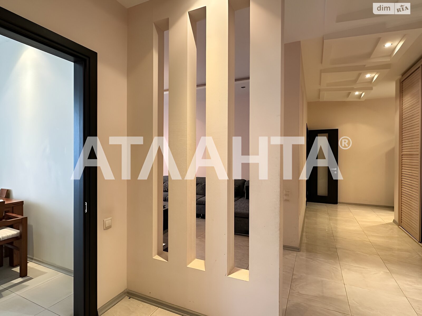 Продажа четырехкомнатной квартиры в Одессе, на дор. Фонтанская 16/8, район Приморский фото 1 Продажа четырехкомнатной квартиры в Одессе, на дор. Фонтанская 16/8, район Приморский фото 1