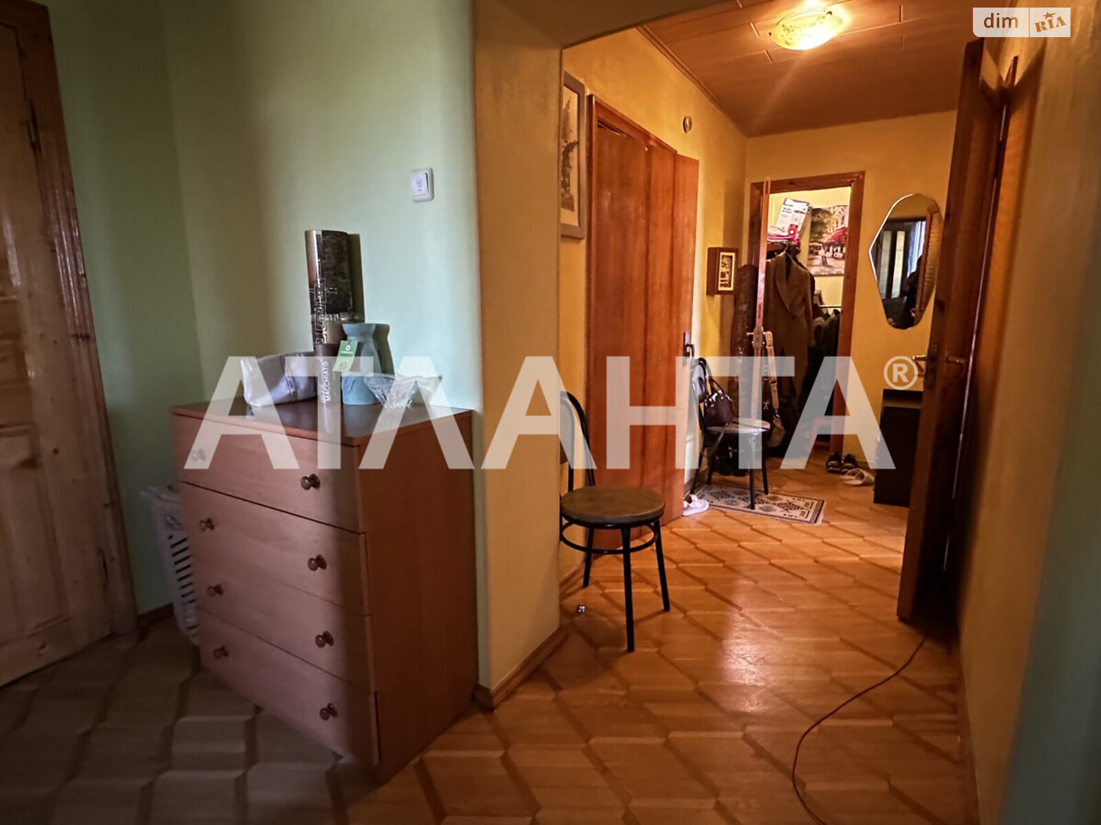 Продаж трикімнатної квартири в Одесі, на дор. Фонтанська, район Приморський фото 1 Продаж трикімнатної квартири в Одесі, на дор. Фонтанська, район Приморський фото 1
